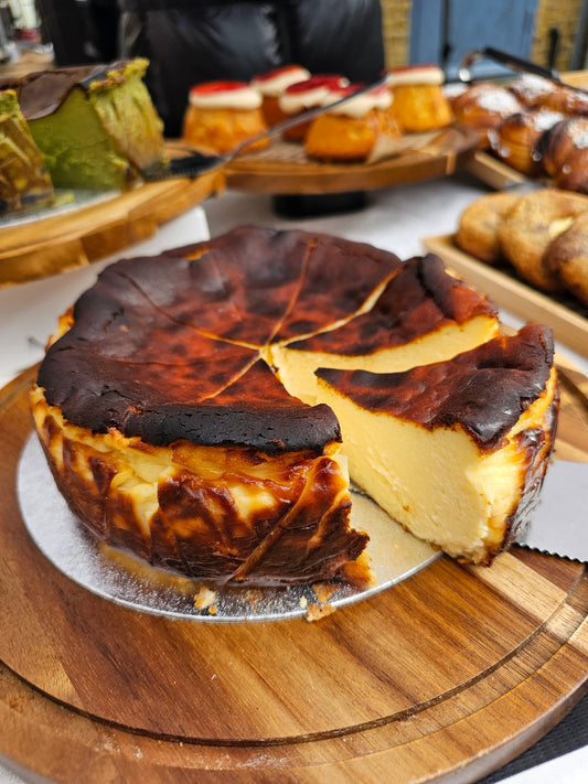 Basque Cheesecake (Classic) - Whole